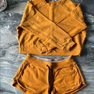 Born Primitive Mustard matching set